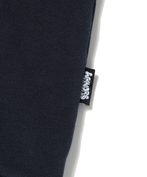 WKNDRS(ウィーキャンドース)の「ANGEL ZIPUP HOODIE (CHARCOAL)(パーカー・レディース・その他・LARGE/X-LARGE/MEDIUM)」の5枚目の写真