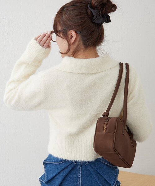 continuer de NICE CLAUP(コンティニューデナイスクラップ)の「【HolidayCollection】フェザーポロニット(ニット/セーター・レディース・ブラック/アイボリー/レッド・FREE)」の21枚目の写真