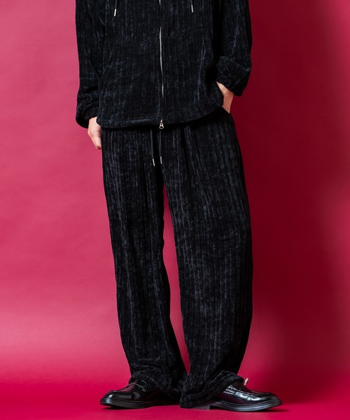 a.p.o.v.(エーピーオービー)の「a.p.o.v. ベルベットタッチケーブルテイストリブニットワイドパンツ(その他パンツ・メンズ・ブラック/チャコール/ブラウン・ONESIZE)」の6枚目の写真