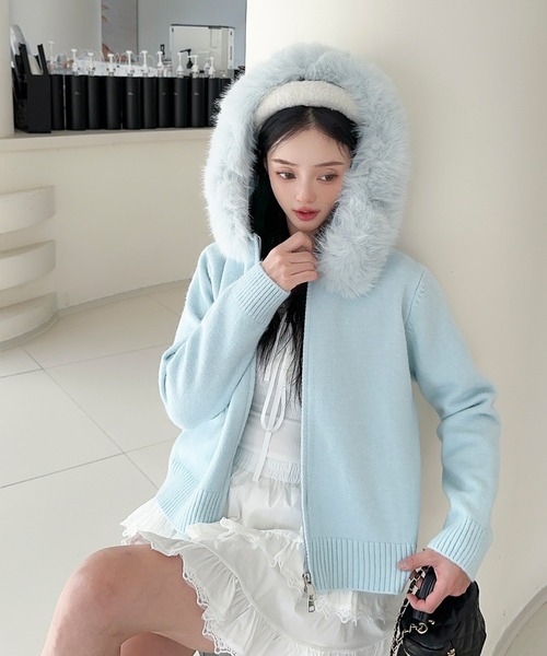 セール】【Jasmine】ボリュームファーフードニットジップアップ