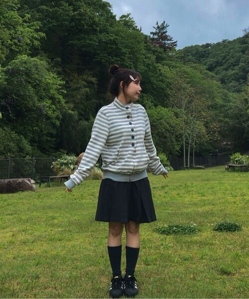 OAFISH(オアフィッシュ)の「FOLDED WAIST PLEATS WOOL SKIRT, CHARCOAL(スカート・レディース・その他・1/2)」の5枚目の写真