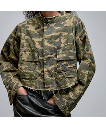 ERER（エルエル）の「カモフラージュリップストップクロップジャケット カーキ（ミリタリージャケット）」