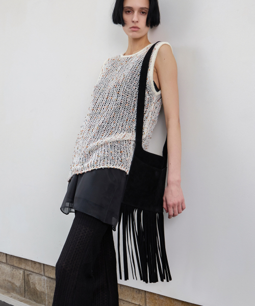 LEVAR(レバー)の「Boho Suede Fringe Bag - Black(ショルダーバッグ・レディース・ブラック・FREE)」の3枚目の写真