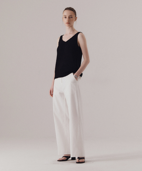 SILN(シルン)の「Structure cotton chino pants (WHITE)(その他パンツ・レディース・その他・SMALL/MEDIUM)」の2枚目の写真