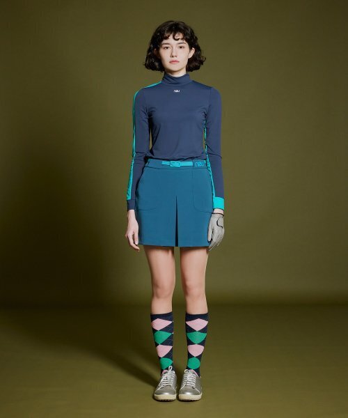 NEU GOLF(エヌイーユーゴルフ)の「MOCK-NECK BLOCK T-SHIRT - NAVY(Tシャツ/カットソー・レディース・その他・LARGE/MEDIUM/SMALL)」の8枚目の写真