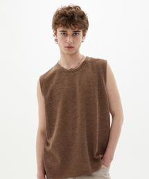 LEARVE（ルアブ）の「エルバリゾート ニットスリーブレスキャメル（リラックスフィット）（Tシャツ/カットソー）」