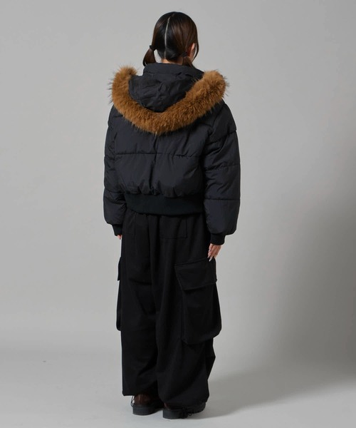Chick（チック）の「Short-Length Quilted N-2B Jacket / ショート丈 中綿入り N-2B風ジャケット（ダウンジャケット/コート・レディース・ブラック・FREE）」の3枚目の写真