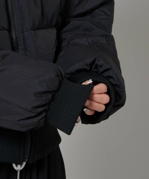 Chick（チック）の「Short-Length Quilted N-2B Jacket / ショート丈 中綿入り N-2B風ジャケット（ダウンジャケット/コート・レディース・ブラック・FREE）」の15枚目の写真