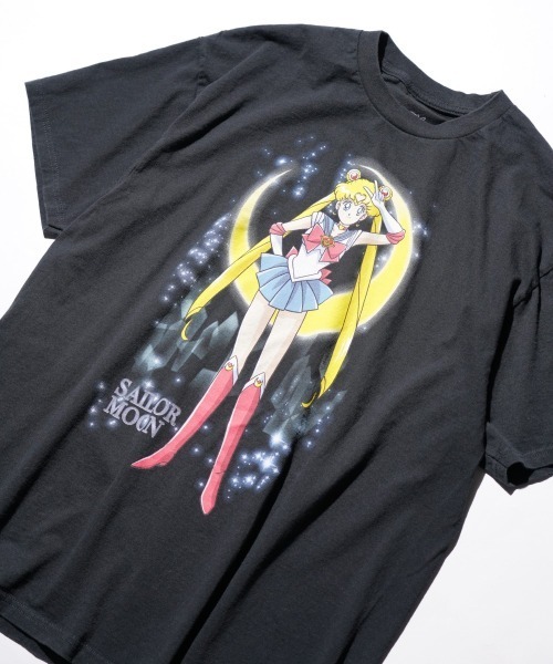 THRIFTY LOOK(スリフティールック)の「THRIFTY LOOK / スリフティールック THRIFTY ANIME TEE "SAILOR MOON" セーラームーン アニメTシャツ ユーズド加工(Tシャツ/カットソー・メンズ・ブラック系その他2/ブラック系その他/ブラック・MEDIUM/LARGE/X-LARGE)」の6枚目の写真