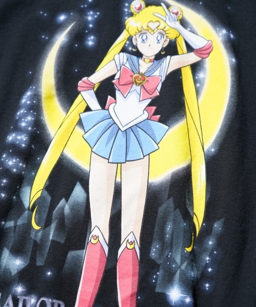 THRIFTY LOOK(スリフティールック)の「THRIFTY LOOK / スリフティールック THRIFTY ANIME TEE "SAILOR MOON" セーラームーン アニメTシャツ ユーズド加工(Tシャツ/カットソー・メンズ・ブラック系その他2/ブラック系その他/ブラック・MEDIUM/LARGE/X-LARGE)」の7枚目の写真