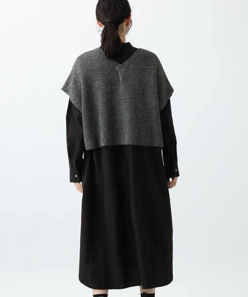 studio CLIP（スタディオクリップ）の「《natural by clip》7ゲージニットベスト×シャツワンピース（シャツワンピース・レディース・ブラック/アイボリー・FREE）」の11枚目の写真