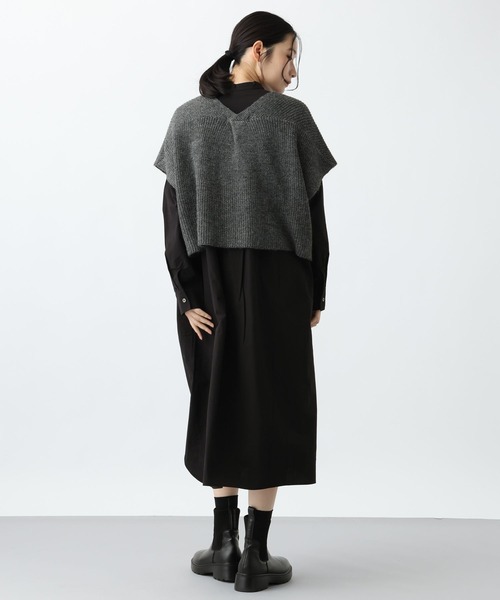 studio CLIP（スタディオクリップ）の「《natural by clip》7ゲージニットベスト×シャツワンピース（シャツワンピース・レディース・ブラック/アイボリー・FREE）」の16枚目の写真