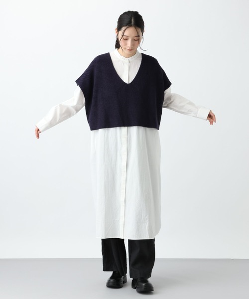 studio CLIP（スタディオクリップ）の「《natural by clip》7ゲージニットベスト×シャツワンピース（シャツワンピース・レディース・ブラック/アイボリー・FREE）」の22枚目の写真