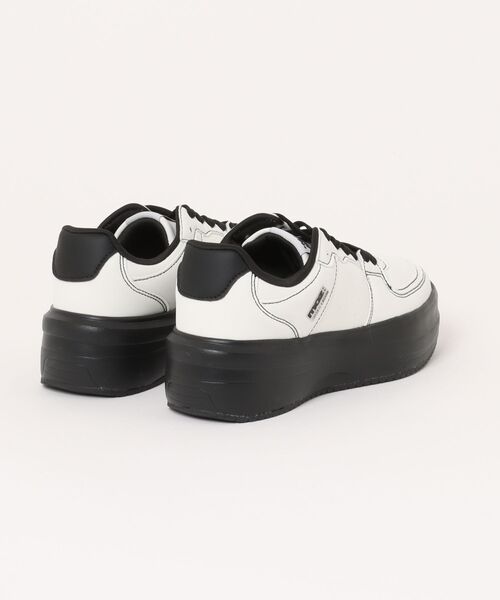moz(モズ)の「【MOZ】レディースカジュアルシューズ(スニーカー・レディース・ベージュ/ブラック/ホワイト・23.5cm/23.0cm/24.5cm/24.0cm/22.5cm)」の4枚目の写真