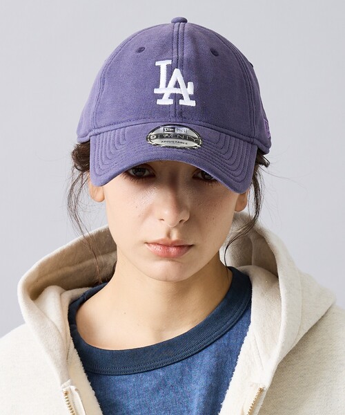 REMI RELIEF(レミレリーフ)の「【REMI RELIEF × NEW ERA / レミレリーフ × ニューエラ】Collaboration Cap / コラボキャップ / NY / LA (別注・ロゴキャップ・ユニセックス)(キャップ・メンズ・ホワイト/グレー/ネイビー/ブラック・フリー)」の1枚目の写真