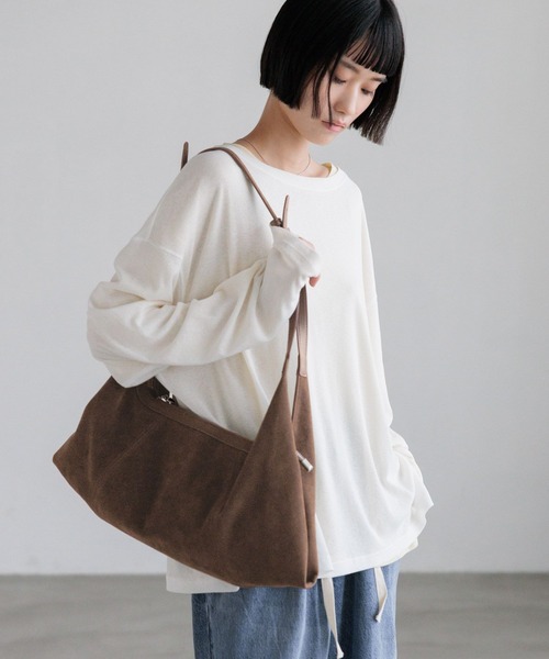 LOWRYS FARM(ローリーズファーム)の「ヨコナガ2WAYBAG 640639(ショルダーバッグ・レディース・ブラウン/ダークブラウン・FREE)」の2枚目の写真