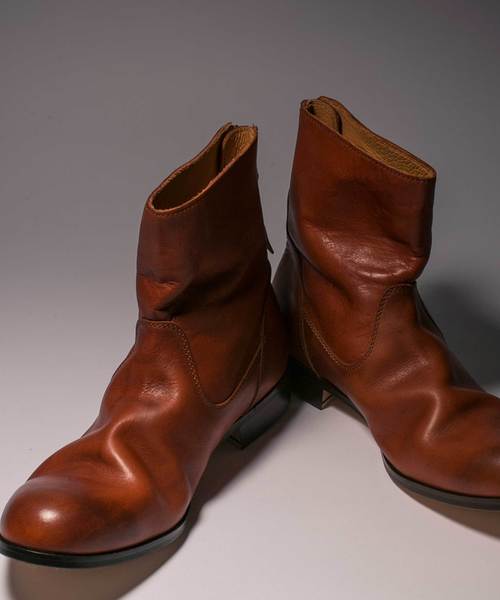 PADRONE(パドローネ)の「【PADRONE】別注SHORT BACK ZIP BOOTS(ブーツ・メンズ・キャメル/ベージュ/ブラック/ダークオリーブ・40/42/41/43)」の3枚目の写真