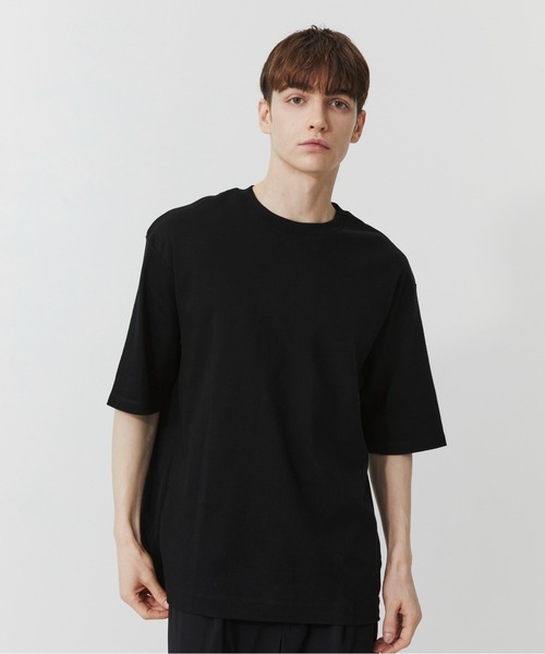 PUBLIC TOKYO(パブリックトウキョウ)の「色あせないTEE /ウォッシャブル/夏服/コットン100%/半袖(Tシャツ/カットソー・メンズ・ブラック・2/1/3)」の2枚目の写真