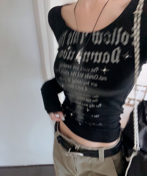 NANEA(ナネア)の「ロゴプリント ワイドネックロングTシャツ(Tシャツ/カットソー・レディース・ブラック・LARGE/MEDIUM/SMALL)」の10枚目の写真