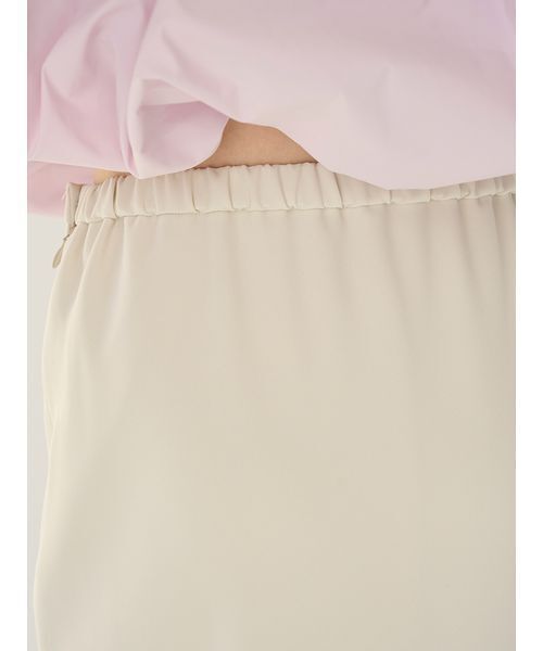 SNIDEL（スナイデル）の「シンプルマーメイドスカート（スカート・レディース・ミント/ブラック/オフホワイト・1/0）」の17枚目の写真