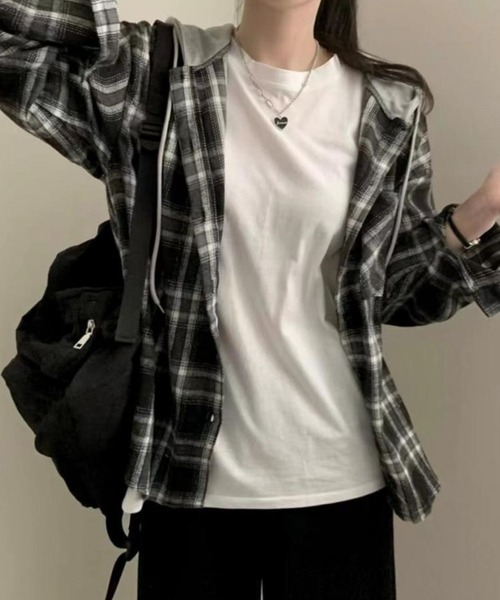 SPIGA（スピーガ）の「ﾁｪｯｸｼｬﾂﾌｰﾃﾞｨ（パーカー・レディース・ブラック/ネイビー・X-LARGE/LARGE/MEDIUM/SMALL）」の6枚目の写真