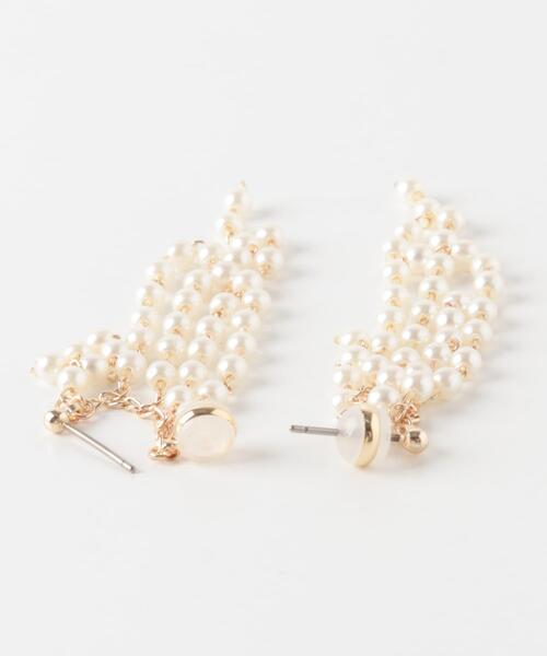 SMELLY(スメリー)の「パールフリンジピアス(ピアス(両耳用)・レディース・ゴールド系その他・-)」の10枚目の写真