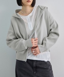 ロゴ入りボンディングパーカー