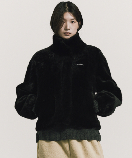 NICK&NICOLE(ニックアンドニコール)の「PREMIUM TOUCH FUR HIGH NECK JACKET_BLACK(ムートンコート・レディース・その他・FREE)」の2枚目の写真