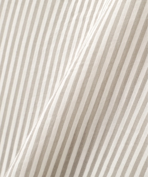 MARGARET HOWELL（マーガレットハウエル）の「COTTON SILK STRIPE（シャツ/ブラウス・レディース・ホワイト/ブルー/グレー・1/2）」の12枚目の写真