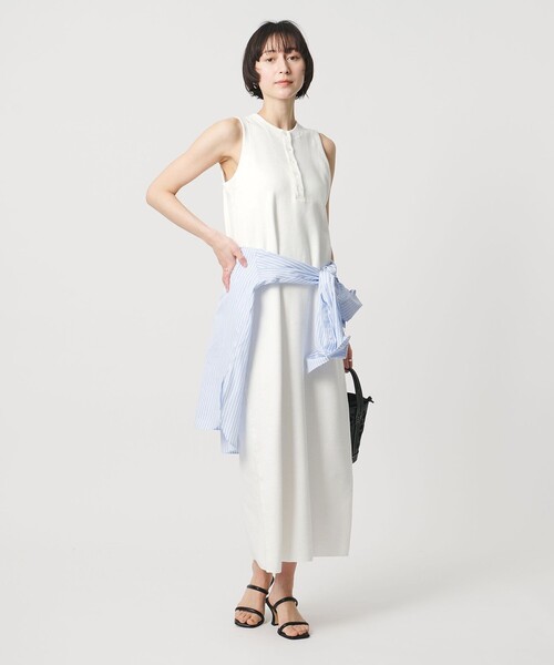 SACRA(サクラ)の「<SACRA>ヘンリーネック ノースリーブ ワンピース(ワンピース・レディース・ホワイト/ブラック・38)」の1枚目の写真