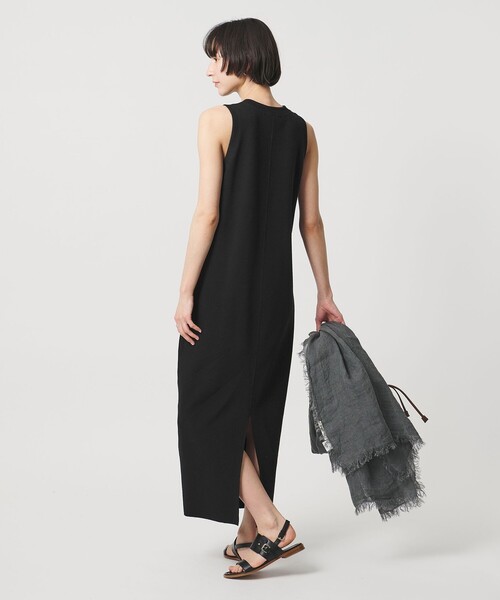 SACRA(サクラ)の「<SACRA>ヘンリーネック ノースリーブ ワンピース(ワンピース・レディース・ホワイト/ブラック・38)」の4枚目の写真