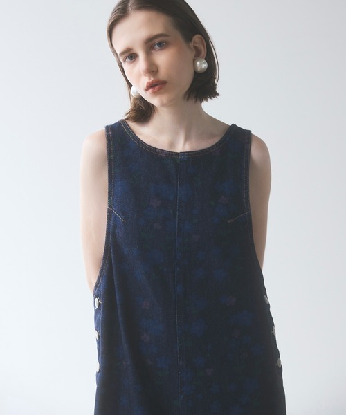 SOMETHING（サムシング）の「atelier SOMETHING　AMERICAN SLEEVE ALL IN ONE/アメリカンスリーブオールインワン【FLOWER】（サロペット/オーバーオール・レディース・ブルー・FREE）」の7枚目の写真