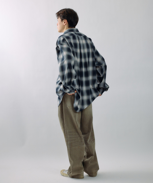 JOURNAL STANDARD J.S HOMESTEAD（ジャーナルスタンダードホームステッド）の「J.S.Homestead / ディファレンス オンブレ チェック シャツ（シャツ/ブラウス・メンズ・グレー/チョコ・LARGE/MEDIUM）」の12枚目の写真