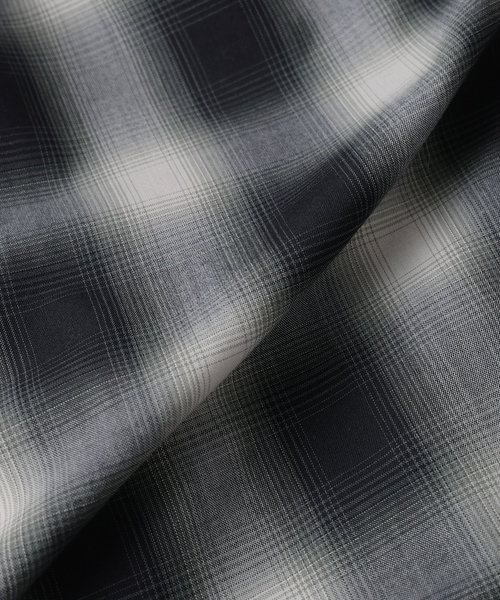 JOURNAL STANDARD J.S HOMESTEAD（ジャーナルスタンダードホームステッド）の「J.S.Homestead / ディファレンス オンブレ チェック シャツ（シャツ/ブラウス・メンズ・グレー/チョコ・LARGE/MEDIUM）」の8枚目の写真