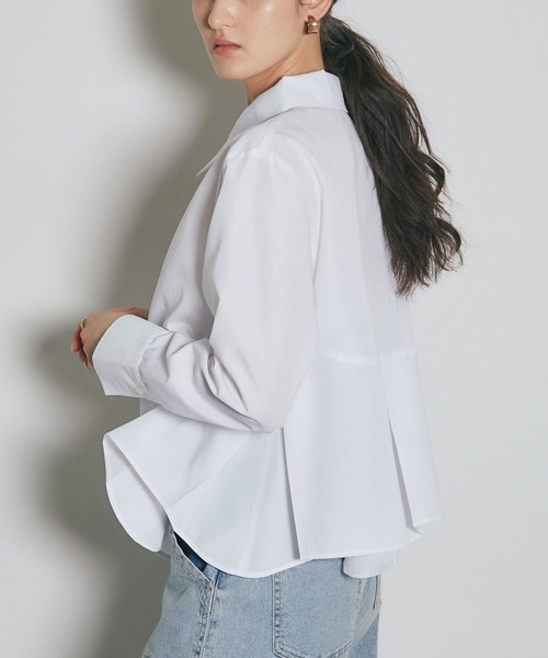 ARVELLIA(アルベリア)の「FLARE HEM PLEATED SHIRT(シャツ/ブラウス・レディース・イエロー/ホワイト・M)」の10枚目の写真