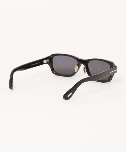 TOM FORD（トム フォード）の「【TOM FORD/トムフォード】スクエア サングラス TF1351-D 01A（サングラス・メンズ・ブラック・FREE）」の3枚目の写真