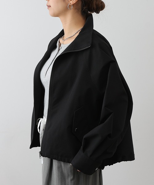 COLONY 2139(コロニートゥーワンスリーナイン)の「裾ドロストZIPブルゾン(ブルゾン・レディース・ブラック/グレイッシュベージュ・FREE)」の8枚目の写真