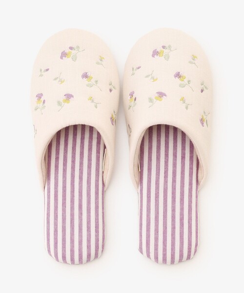 Afternoon Tea（アフタヌーンティー）の「パンジー刺繍ルームシューズ（ルームシューズ/スリッパ・レディース・パープル・ONE SIZE）」の2枚目の写真