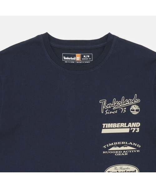Timberland(ティンバーランド)の「マルチ ロゴ グラフィック 半袖 Tシャツ メンズ(Tシャツ/カットソー・メンズ・ダークブルー・XX-LARGE/X-LARGE/SMALL/MEDIUM/LARGE)」の3枚目の写真