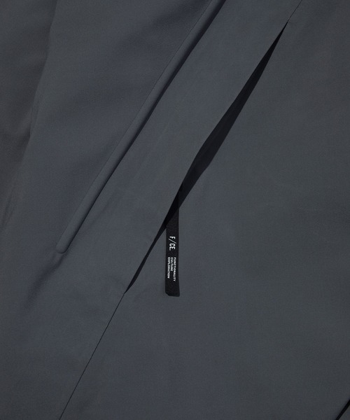F/CE. （エフシーイー）の「F/CE. PERTEX WATERPROOF LAYERING SHELL / エフシーイー パーテックス ウォータープルーフ レイヤリング シェル（ナイロンジャケット・メンズ・ブラック/グレー・SMALL/MEDIUM/LARGE）」の12枚目の写真