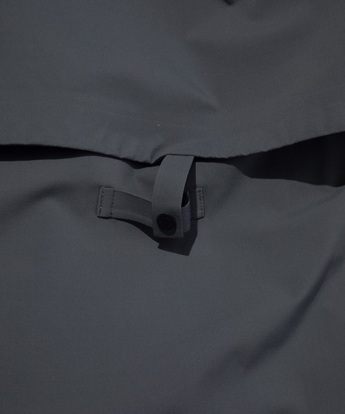 F/CE. （エフシーイー）の「F/CE. PERTEX WATERPROOF LAYERING SHELL / エフシーイー パーテックス ウォータープルーフ レイヤリング シェル（ナイロンジャケット・メンズ・ブラック/グレー・SMALL/MEDIUM/LARGE）」の16枚目の写真