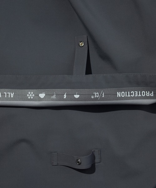 F/CE. （エフシーイー）の「F/CE. PERTEX WATERPROOF LAYERING SHELL / エフシーイー パーテックス ウォータープルーフ レイヤリング シェル（ナイロンジャケット・メンズ・ブラック/グレー・SMALL/MEDIUM/LARGE）」の20枚目の写真