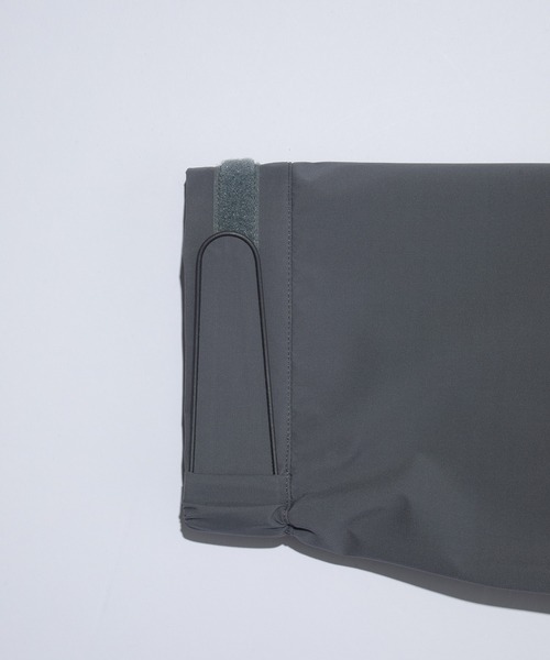 F/CE. （エフシーイー）の「F/CE. PERTEX WATERPROOF LAYERING SHELL / エフシーイー パーテックス ウォータープルーフ レイヤリング シェル（ナイロンジャケット・メンズ・ブラック/グレー・SMALL/MEDIUM/LARGE）」の21枚目の写真