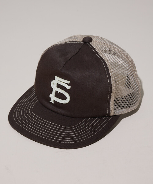 Cooperstown Ball Cap（クーパーズタウンボールキャップ）の「C.B.C by COOPERSTOWN BALL CAP × FREAK'S STORE/クーパーズタウン ボールキャップ × フリークスストア 別注 フェルト ロゴ ツイル メッシュ キャップ（キャップ・メンズ・ブラウン/グリーン/ブラック/ネイビー・ONE SIZE）」の3枚目の写真