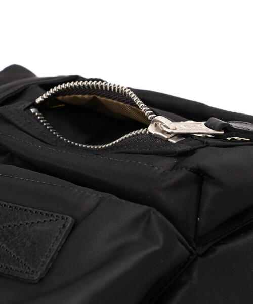 AVIREX（アヴィレックス）の「FLIGHT NYLON "SMALL HELMET BAG" / フライト ナイロン スモール ヘルメットバッグ / AVIREX / アヴィレックス（ショルダーバッグ・メンズ・その他10/ブラック・F）」の15枚目の写真