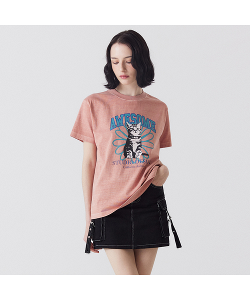 AWESOME STUDIO(オーサムスタジオ)の「ピグメントキャットフラワー半袖Tシャツインディピンク(Tシャツ/カットソー・レディース・その他・FREE)」の1枚目の写真