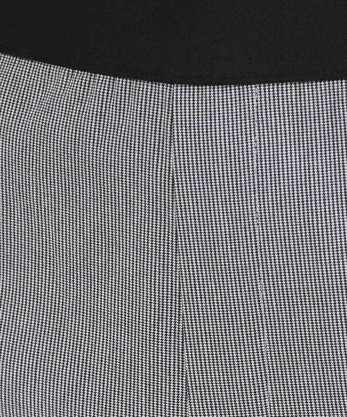 OPAQUE.CLIP(オペークドットクリップ)の「ハイストレッチイージースティックパンツ【洗濯機OK】(その他パンツ・レディース・ブラック/ブラック系/ネイビー/ベージュ・42/40/38/36)」の21枚目の写真