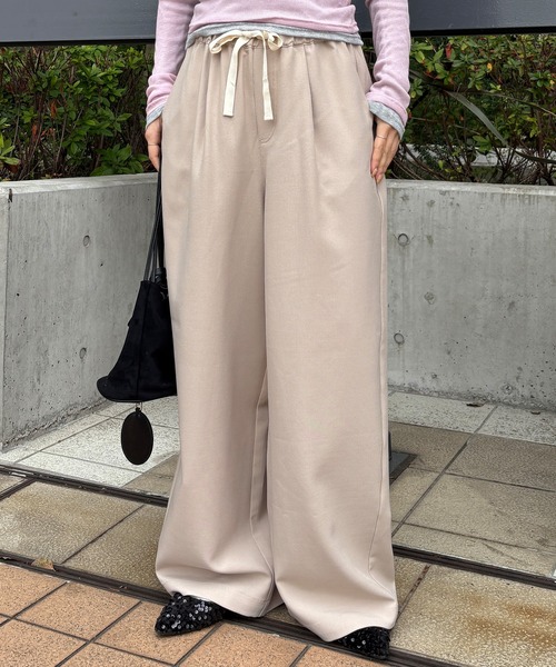 ISOOK(アイスー)の「【ISOOK / アイスー】配色ドロストイージーワイドパンツ / イージーケア タフタ タックパンツ リラックスパンツ ZOZOTOWN限定(チノパンツ・レディース・ブラック/ベージュ・FREE)」の7枚目の写真