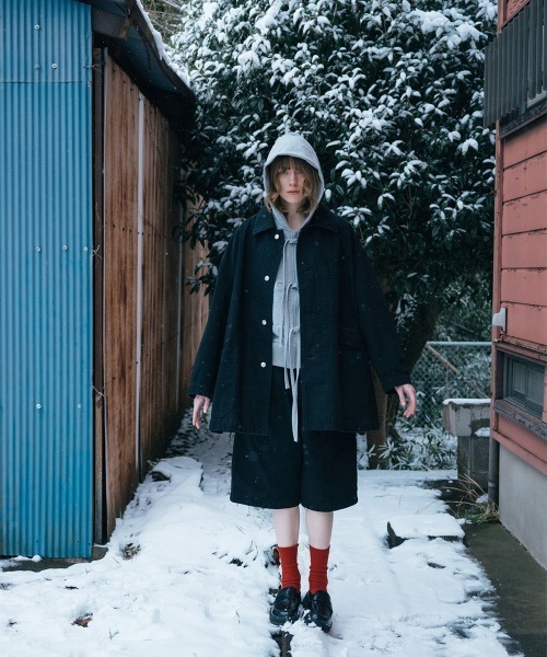 soduk（スドーク）の「bigger bigger denim jacket（デニムジャケット・レディース・インディゴブルー/ブラック・ONE SIZE）」の8枚目の写真