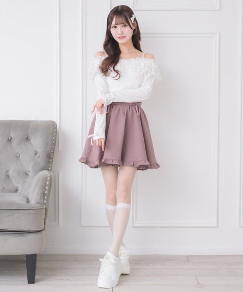 couture BY ROJITA（クチュールバイロジータ）の「フェザーリボンオフショルトップス（Tシャツ/カットソー・レディース・グレー/ブラック/ホワイト・FREE）」の9枚目の写真